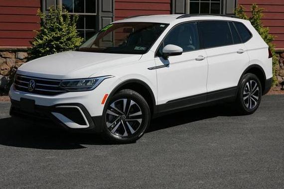 VOLKSWAGEN TIGUAN 4MOTION 2022 3VV0B7AX6NM064192 image